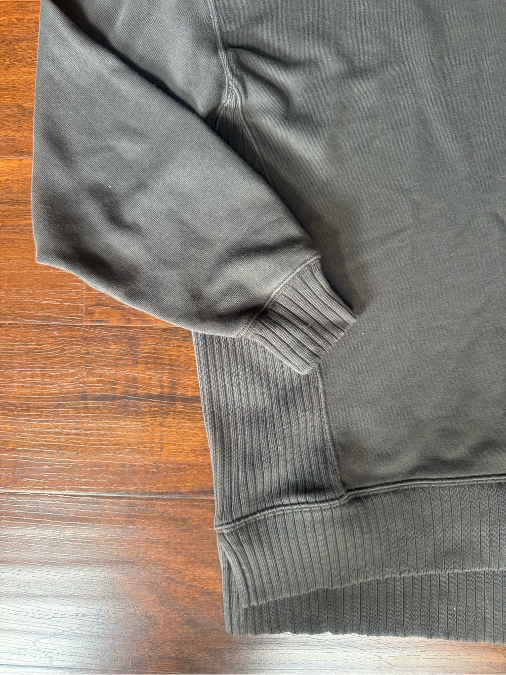 Aerie mock neck sweatshirt size XXS - Picture 3 of 3